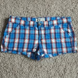 4/$20🌺 Plaid Hollister Shorts
